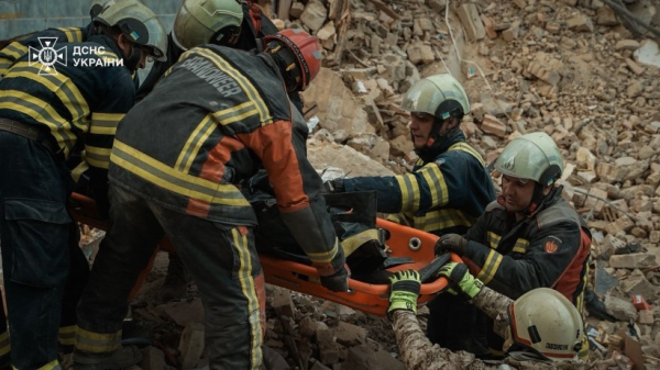 У Києві внаслідок удару рф кількість загиблих збільшилась до 14 людей &raquo; ТВА