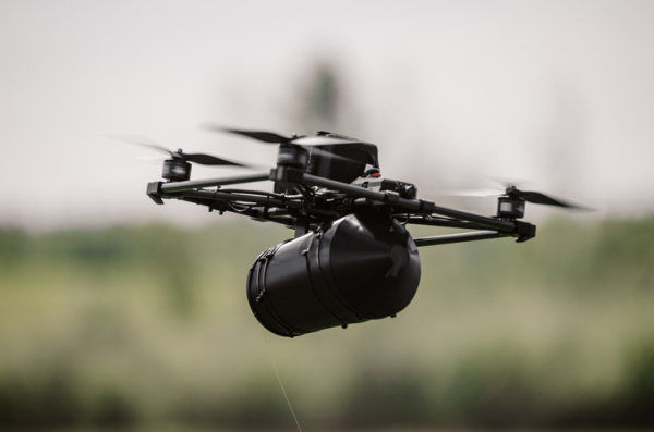 Як маленька латвійська компанія Ardlat створює оптоволоконні дрони для ЗСУ, майже не залежачи від Китаю | Mind.ua