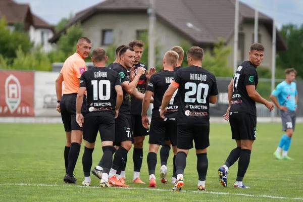 C4 - ФК «Буковина» переміг ФК «Ужгород» з рахунком 5:0
