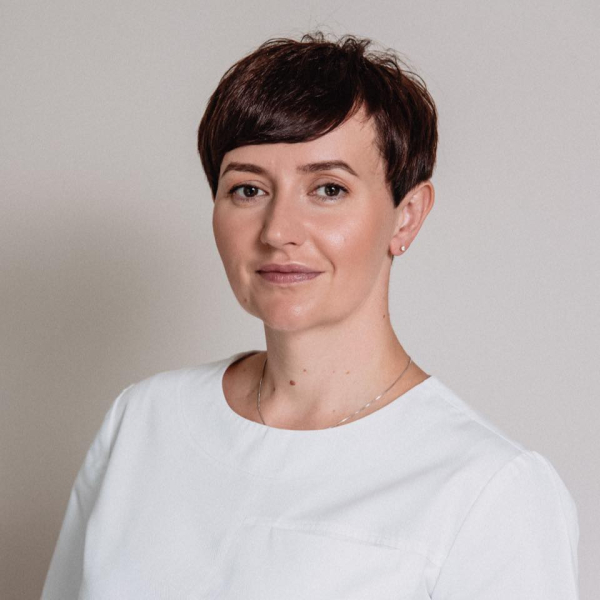 C4 - У Чернівецькій центральній міській лікарні призначили нову керівницю C4 - У Чернівецькій центральній міській лікарні призначили нову керівницю