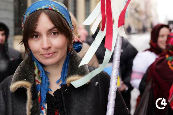 C4 - Різдвяна атмосфера в Чернівцях (фото)