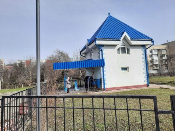 C4 - Тимчасово не працюватиме бювет на бульварі Героїв Крут