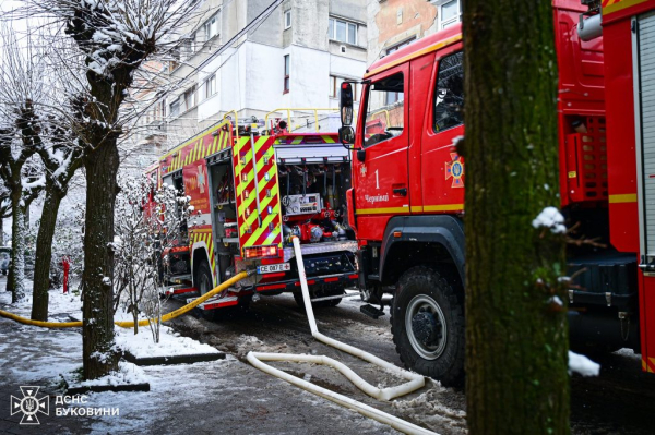 C4 - У пожежі в житловому будинку в Чернівцях загину 82-річний чоловік