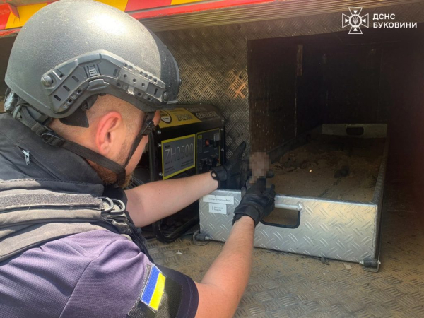 C4 - Знищили снаряд та відловили вужа: рятувальники Буковини двічі виїжджали на виклики