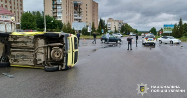 C4 - У ДТП на Буковині постраждав пенсіонер C4 - У ДТП на Буковині постраждав пенсіонер