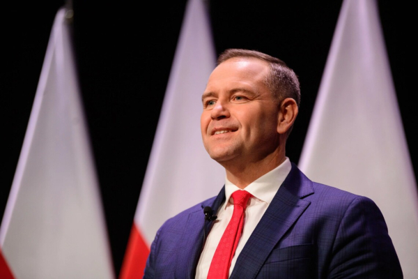 Антиукраїнський кандидат Кароль Навроцький переміг на президентських виборах у Польщі » ТВА